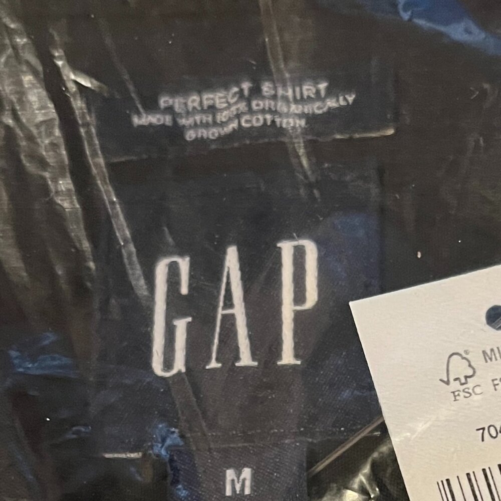 GAP Organic Cotton Button Down PERFECT SHIRT Shir… - image 3